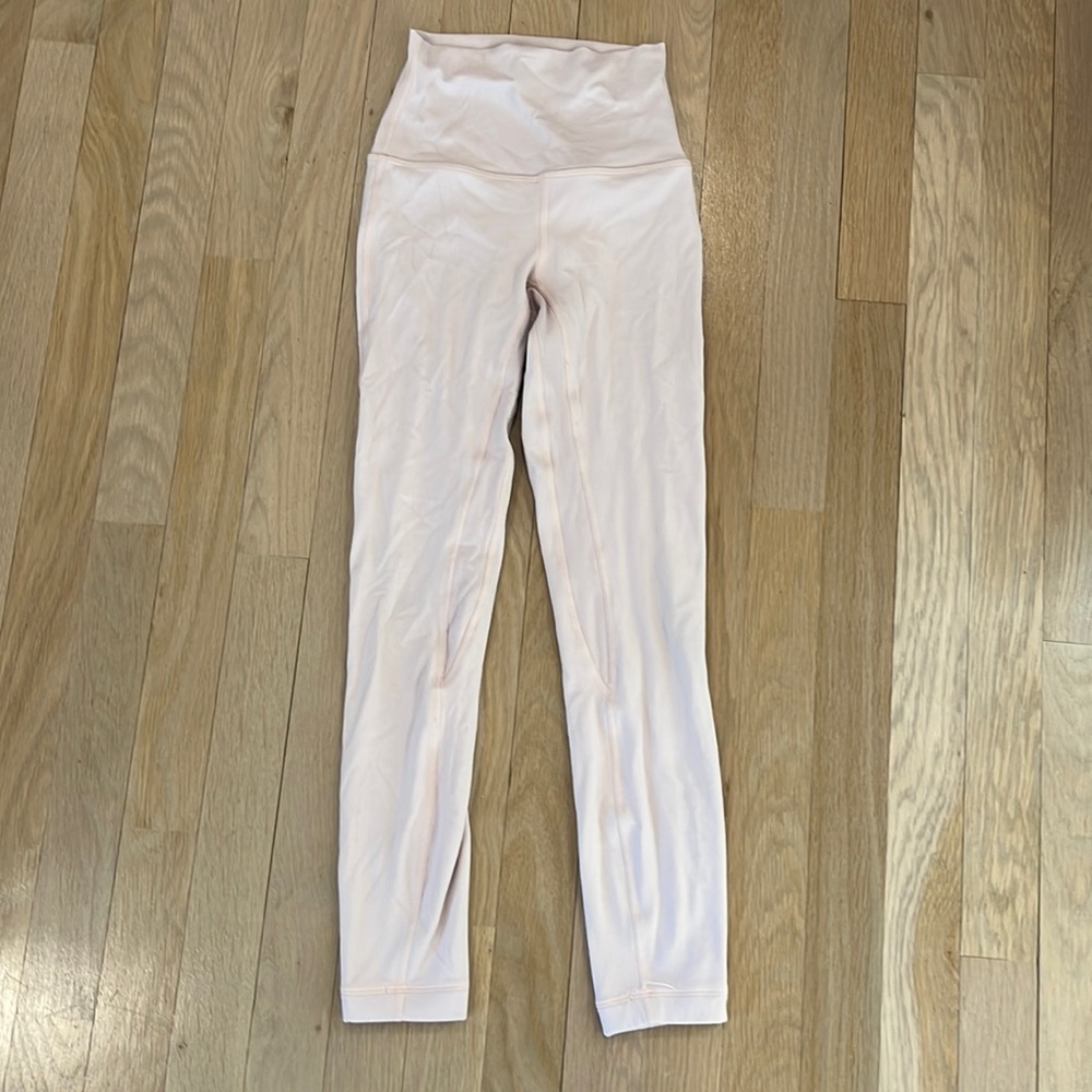 Lululemon 25’’ High Rise Align Leggings size 0 in blush pink